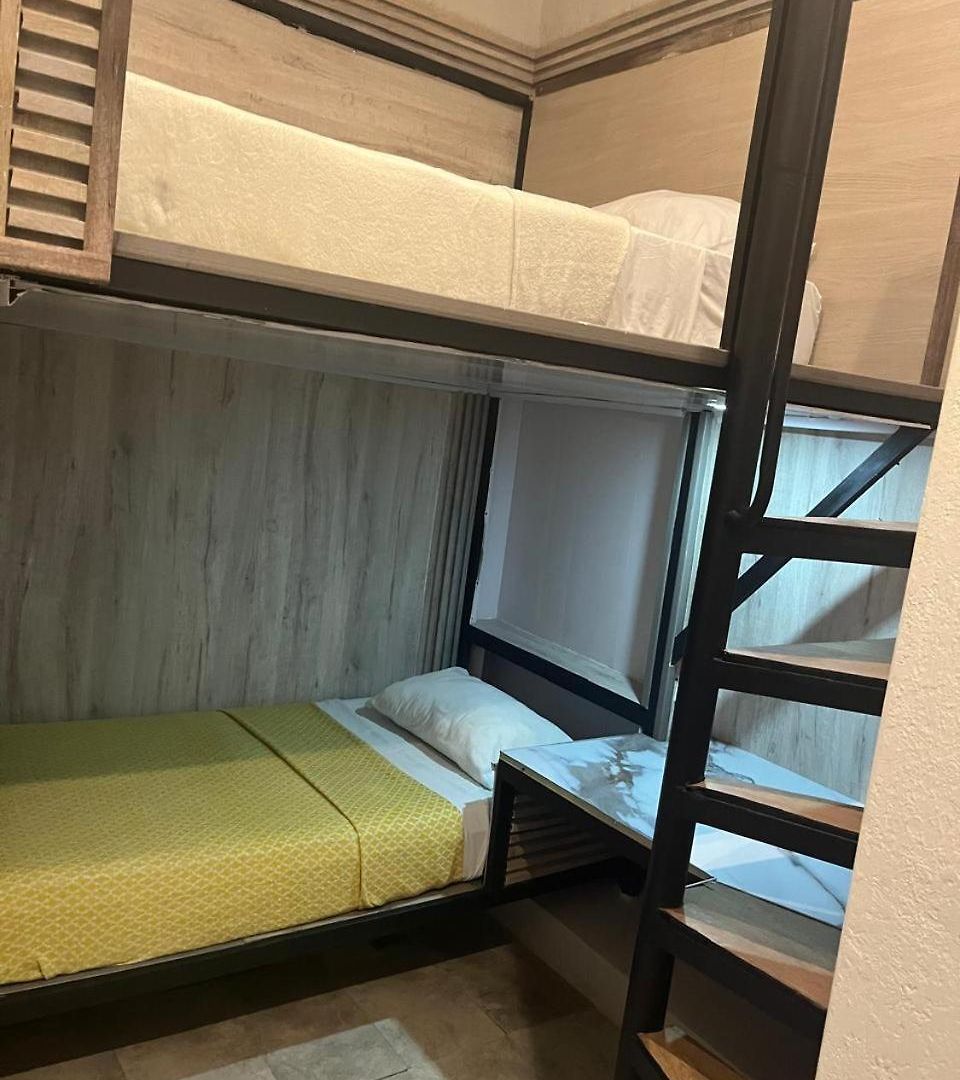 Hostal La Antigua Capsula Cartagena
