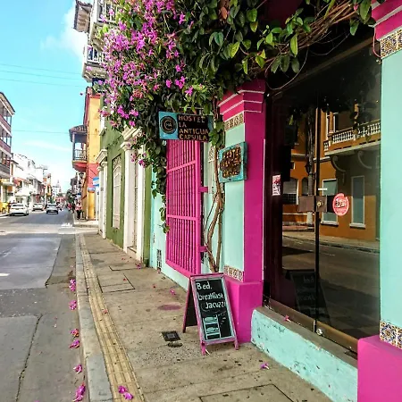 La Antigua Capsula Hostel Cartagena
