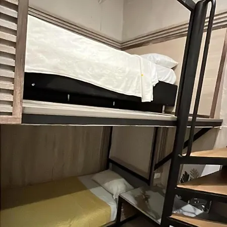 La Antigua Capsula Hostel Cartagena
