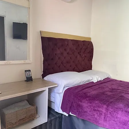 Hostal La Antigua Capsula Cartagena