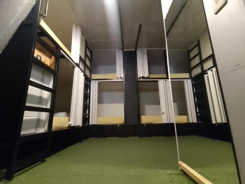 La Antigua Capsula Hostel *