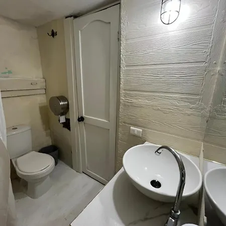 La Antigua Capsula Hostal Cartagena