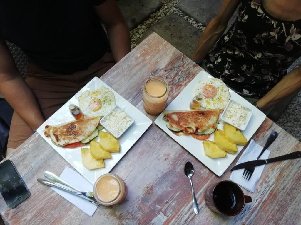 La Antigua Capsula Hostal